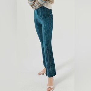 Urban Outfitters Rosie Velvet Plisse Flare Pant in Blue size L